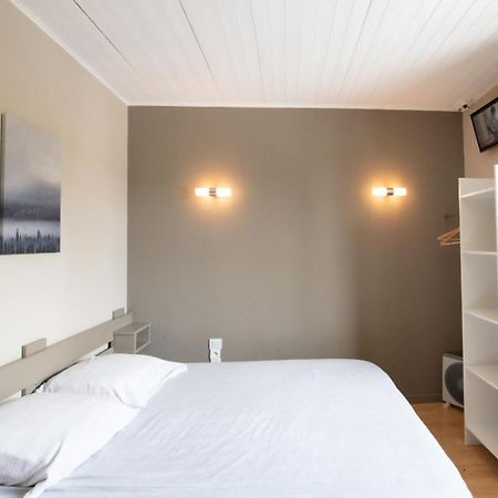 Chez Jostel - Chambre 1 Genay  Eksteriør billede